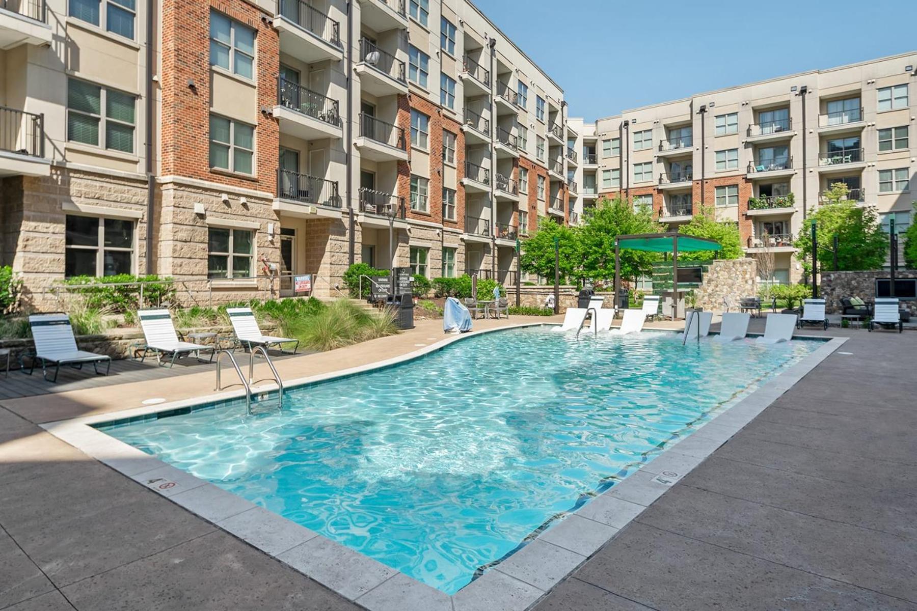 Uptown 4Th Ward Luxury Apt Year-Round Pool Charlotte Buitenkant foto