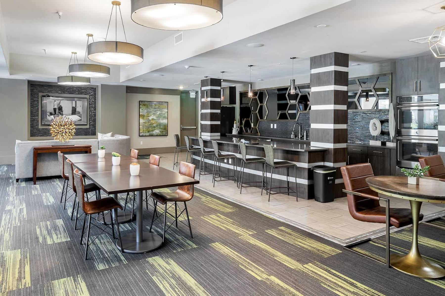 Uptown 4Th Ward Luxury Apt Year-Round Pool Charlotte Buitenkant foto
