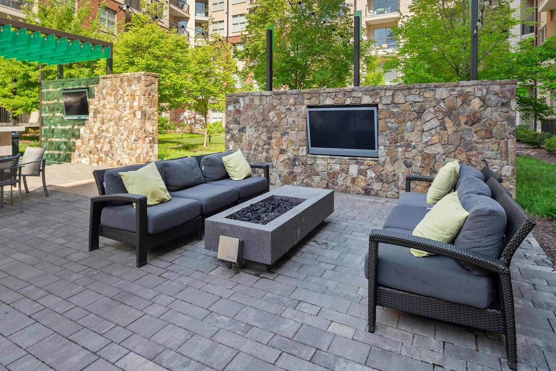 Uptown 4Th Ward Luxury Apt Year-Round Pool Charlotte Buitenkant foto